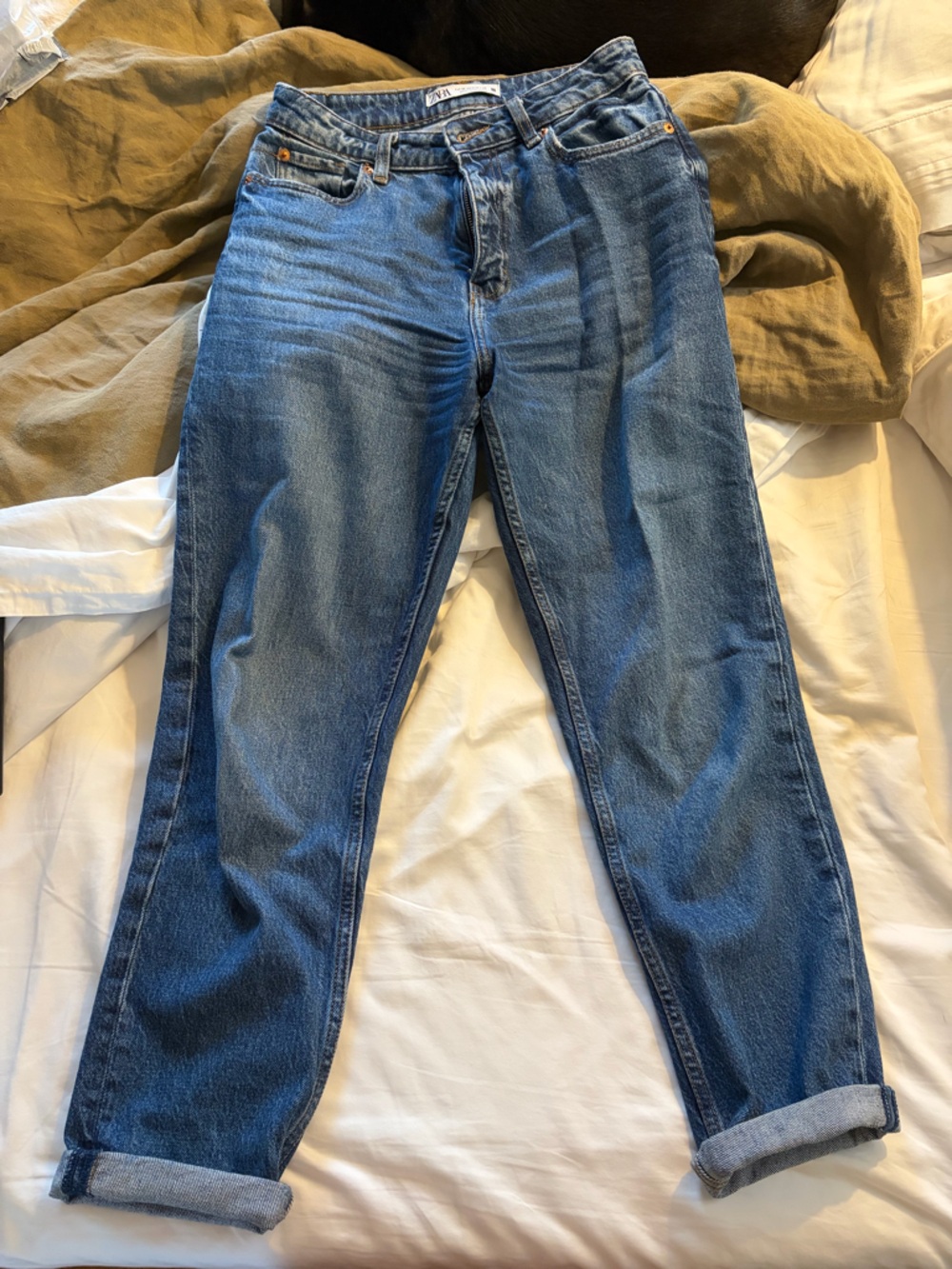 Zara Blue Straight-Leg Jeans